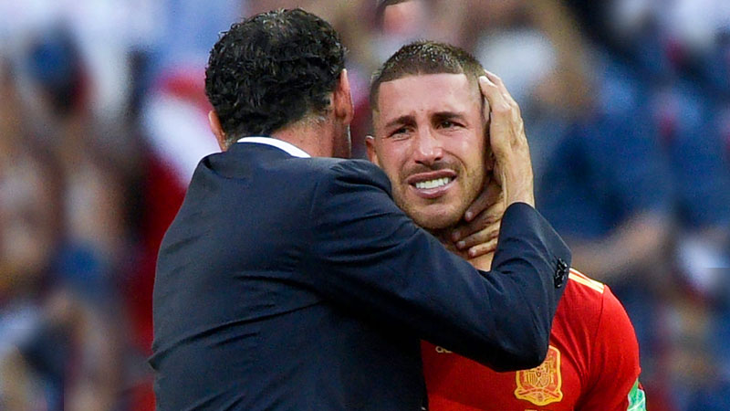Sergio Ramos Menangis Usai Spanyol Tersingkir di Piala Dunia